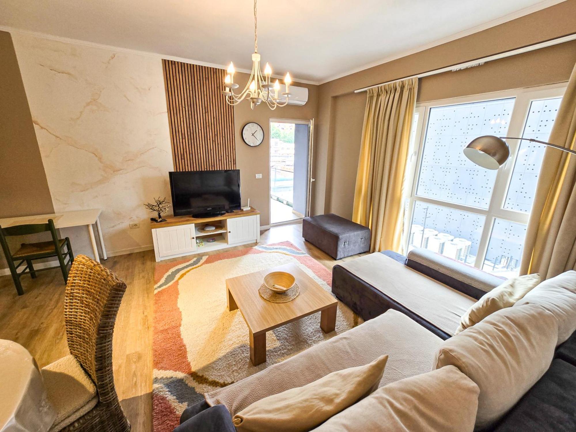 Emerald Luxury 1bd Tirana