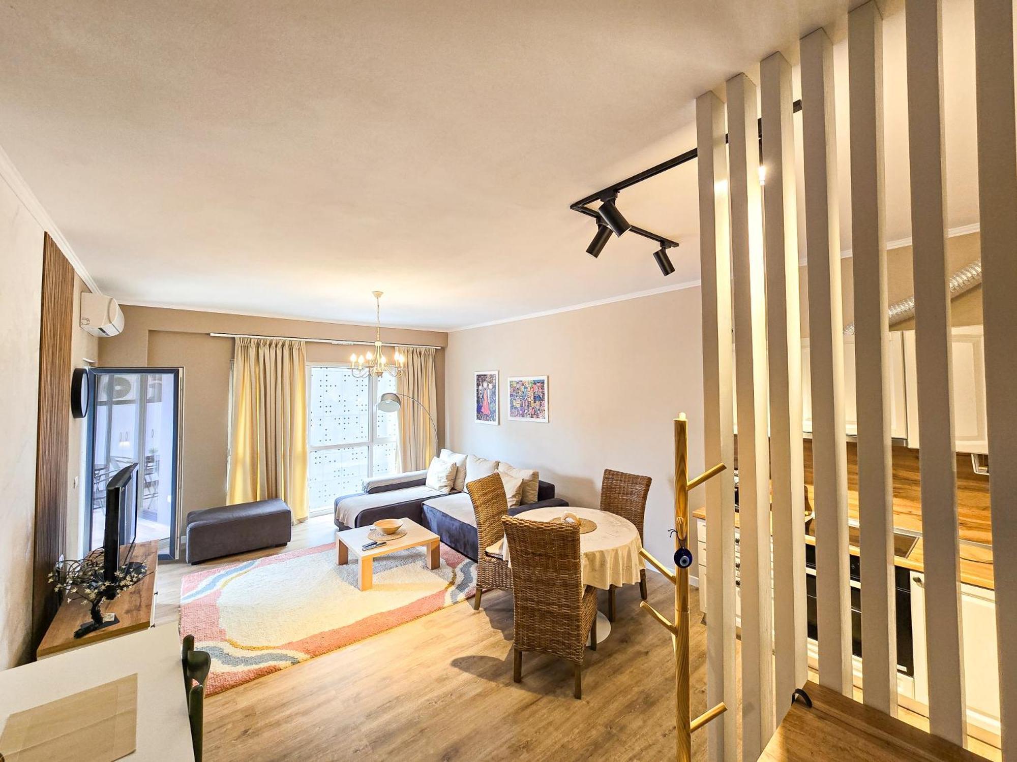 Emerald Luxury 1bd